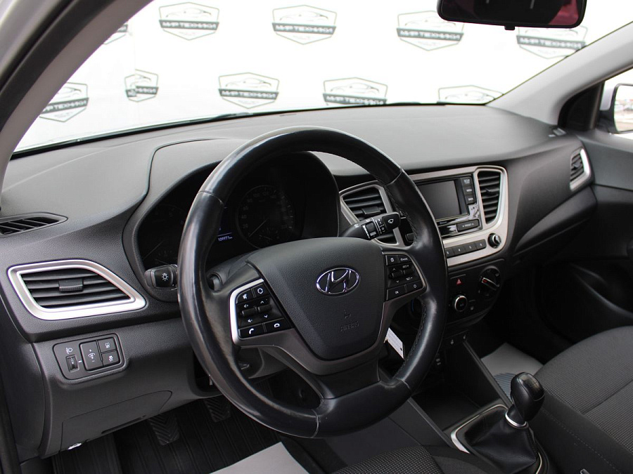 Hyundai Solaris, 2019г., передний привод, механика