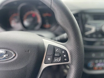 Lada (ВАЗ) Vesta, 2019г, передний привод, механика