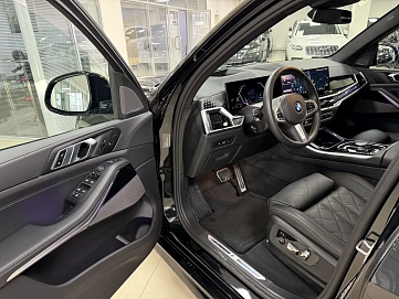 BMW X5, 2025г, полный привод, автомат