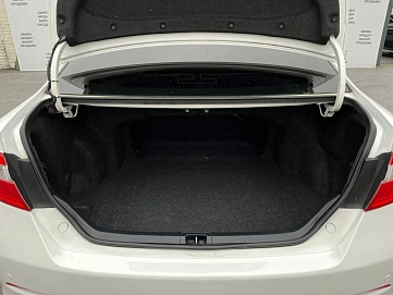 Toyota Camry, 2011г, передний привод, автомат