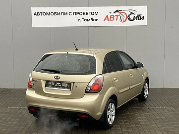 Kia Rio, 2009г, передний привод, механика