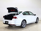 Volkswagen Passat, 2022г., передний привод, робот
