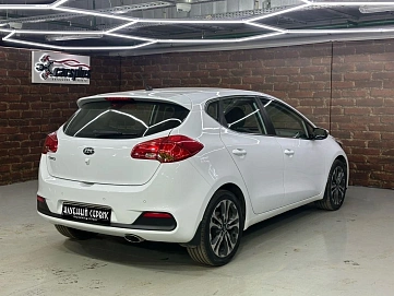 Kia Ceed, 2013г, передний привод, автомат