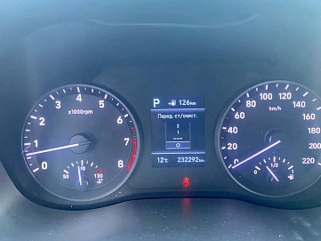 Hyundai Solaris, 2017г, передний привод, автомат