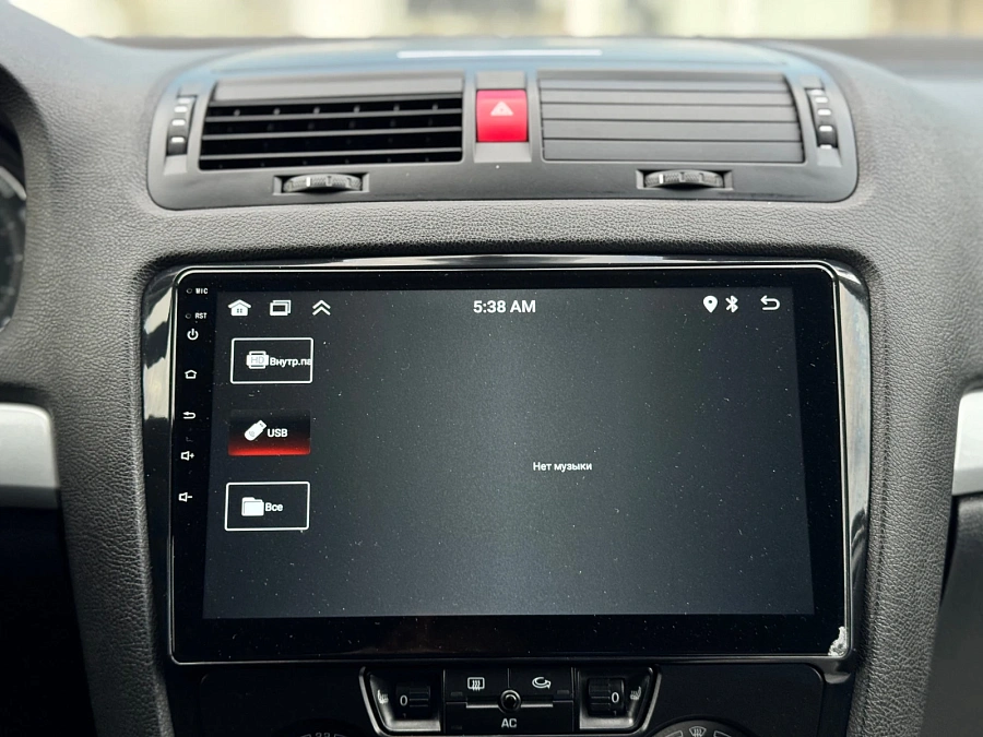 Skoda Octavia, 2008г., передний привод, механика