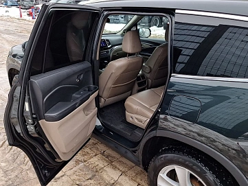 Honda Pilot, 2015г, полный привод, автомат