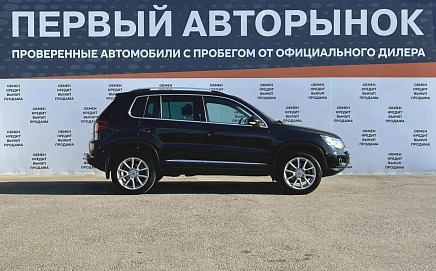 Volkswagen Tiguan, 2012г, передний привод, автомат