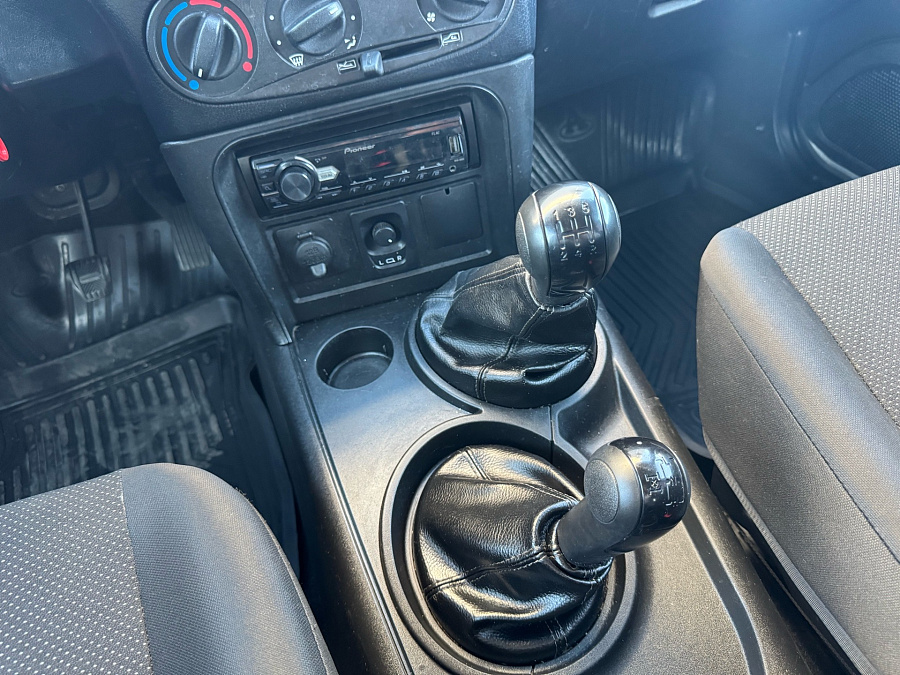 Chevrolet Niva, 2016г., полный привод, механика