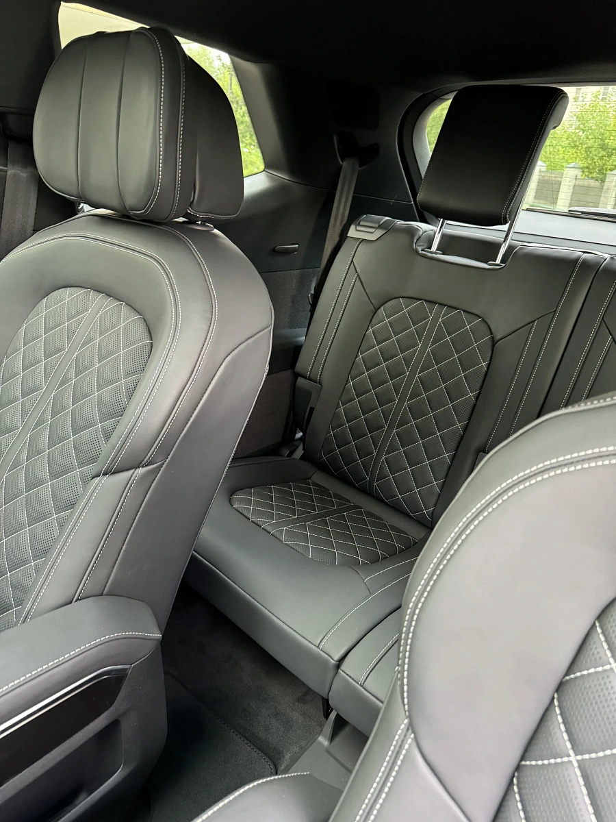 Audi Q6, 2023г., полный привод, робот