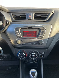 Kia Rio, 2015г, передний привод, автомат