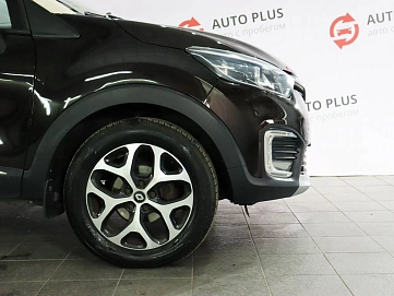 Renault Kaptur, 2016г, передний привод, вариатор