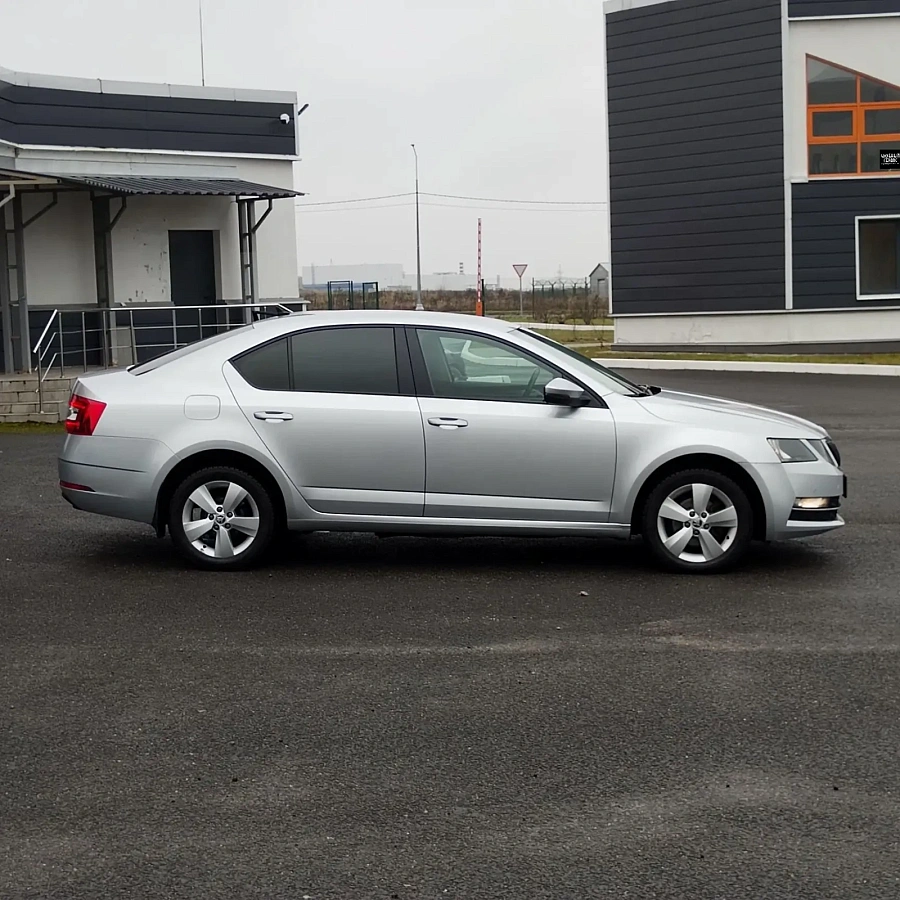 Skoda Octavia, 2018г., передний привод, автомат