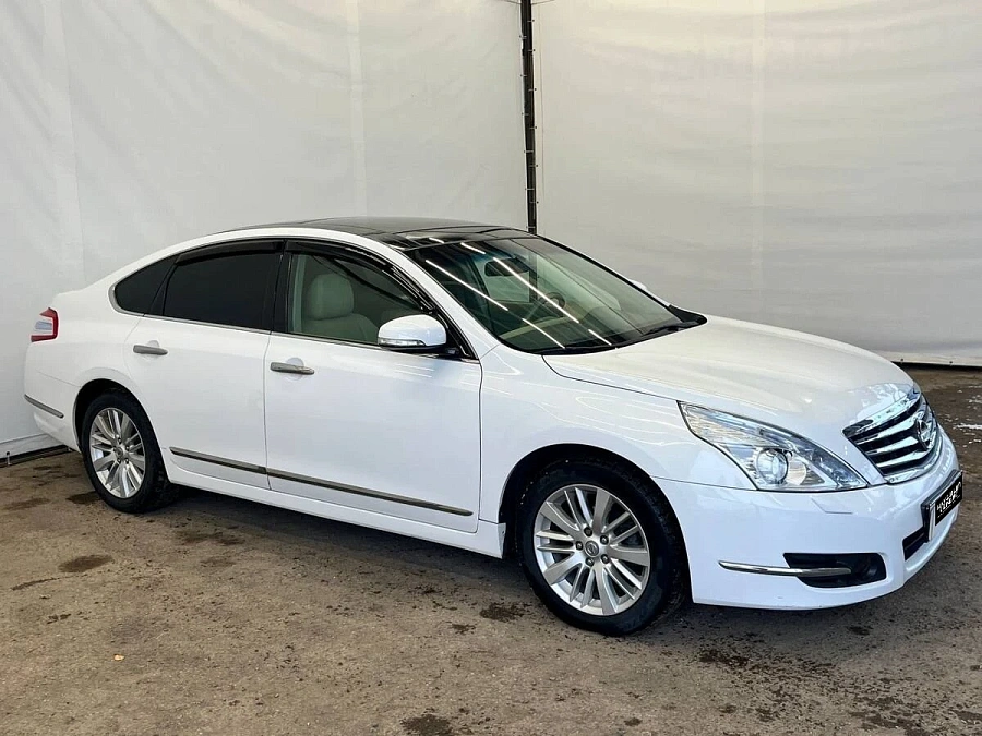 Nissan Teana, 2013г., передний привод, вариатор