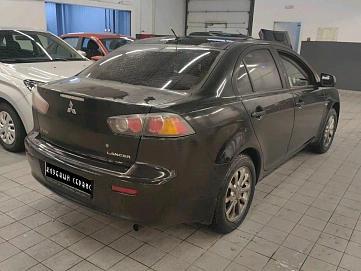 Mitsubishi Lancer, 2011г, передний привод, механика