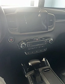 Kia Sorento, 2017г, передний привод, автомат