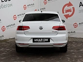 Volkswagen Passat, 2016г., передний привод, робот