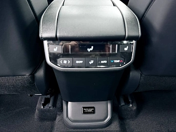 Toyota Highlander, 2025г, полный привод, автомат