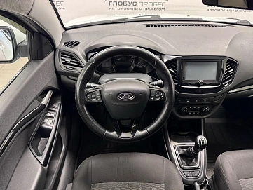 Lada (ВАЗ) Vesta, 2019г, передний привод, механика