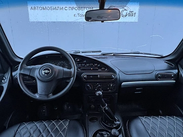 Chevrolet Niva, 2013г, полный привод, механика