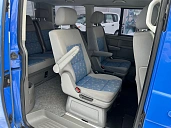Volkswagen Multivan, 2006г., передний привод, механика
