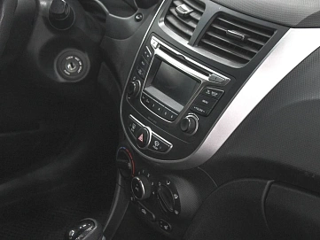 Hyundai Solaris, 2016г, передний привод, автомат