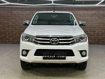 Toyota Hilux, 2017г, полный привод, автомат