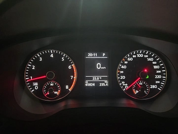 Volkswagen Jetta, 2013г, передний привод, автомат