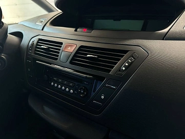 Citroen C4 Picasso, 2012г, передний привод, робот