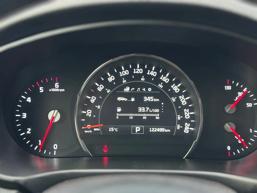 Kia Sorento, 2016г., полный привод, автомат