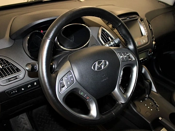 Hyundai ix35, 2013г, передний привод, автомат