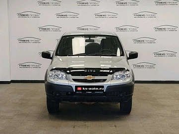 Chevrolet Niva, 2014г., полный привод, механика