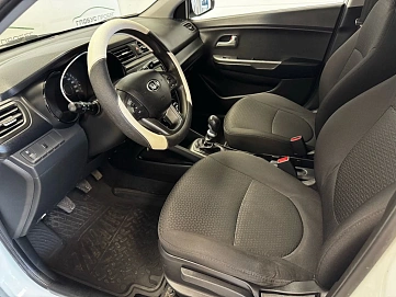 Kia Rio, 2013г., передний привод, механика