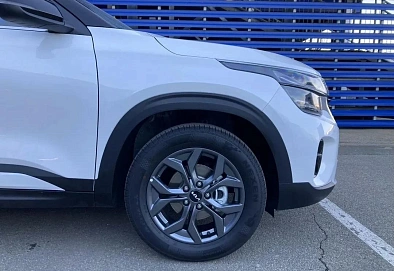 Kia Seltos, 2024г, передний привод, вариатор