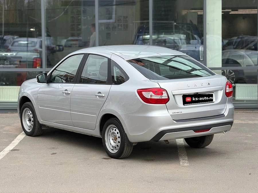 Lada (ВАЗ) Granta, 2024г., передний привод, механика