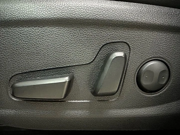 Hyundai Santa Fe, 2021г, полный привод, автомат