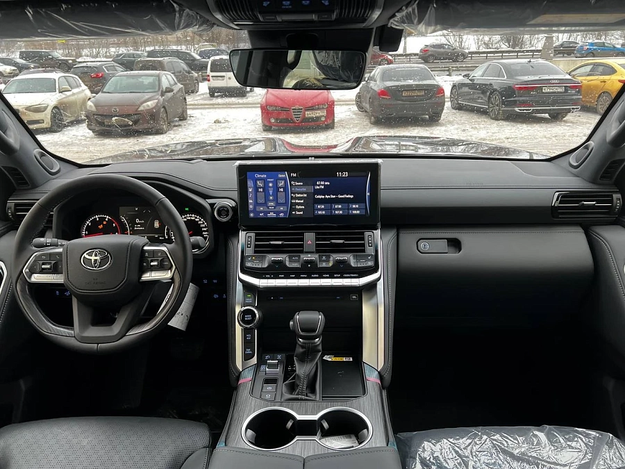 Toyota Land Cruiser, 2024г., полный привод, автомат