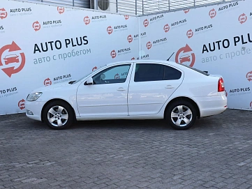Skoda Octavia, 2012г, передний привод, автомат