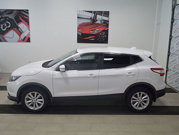 Nissan Qashqai, 2017г, передний привод, механика