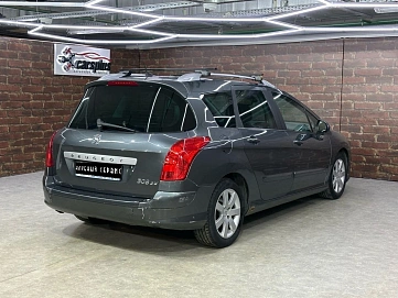 Peugeot 308, 2008г, передний привод, автомат