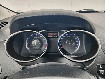 Hyundai ix35, 2014г, передний привод, автомат