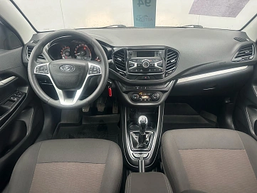 Lada (ВАЗ) Vesta, 2018г, передний привод, механика