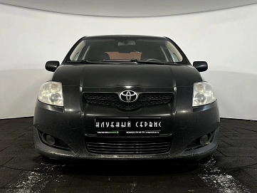 Toyota Auris, 2008г, передний привод, робот