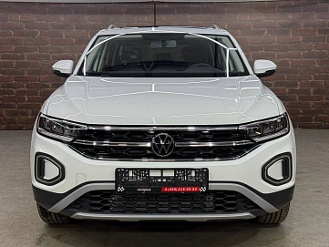Volkswagen T-Roc, 2025г., передний привод, робот