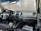 Kia Cerato, 2012г., передний привод, автомат