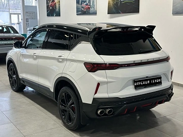 Geely Coolray, 2023г, передний привод, робот