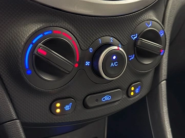 Hyundai Solaris, 2014г., передний привод, механика