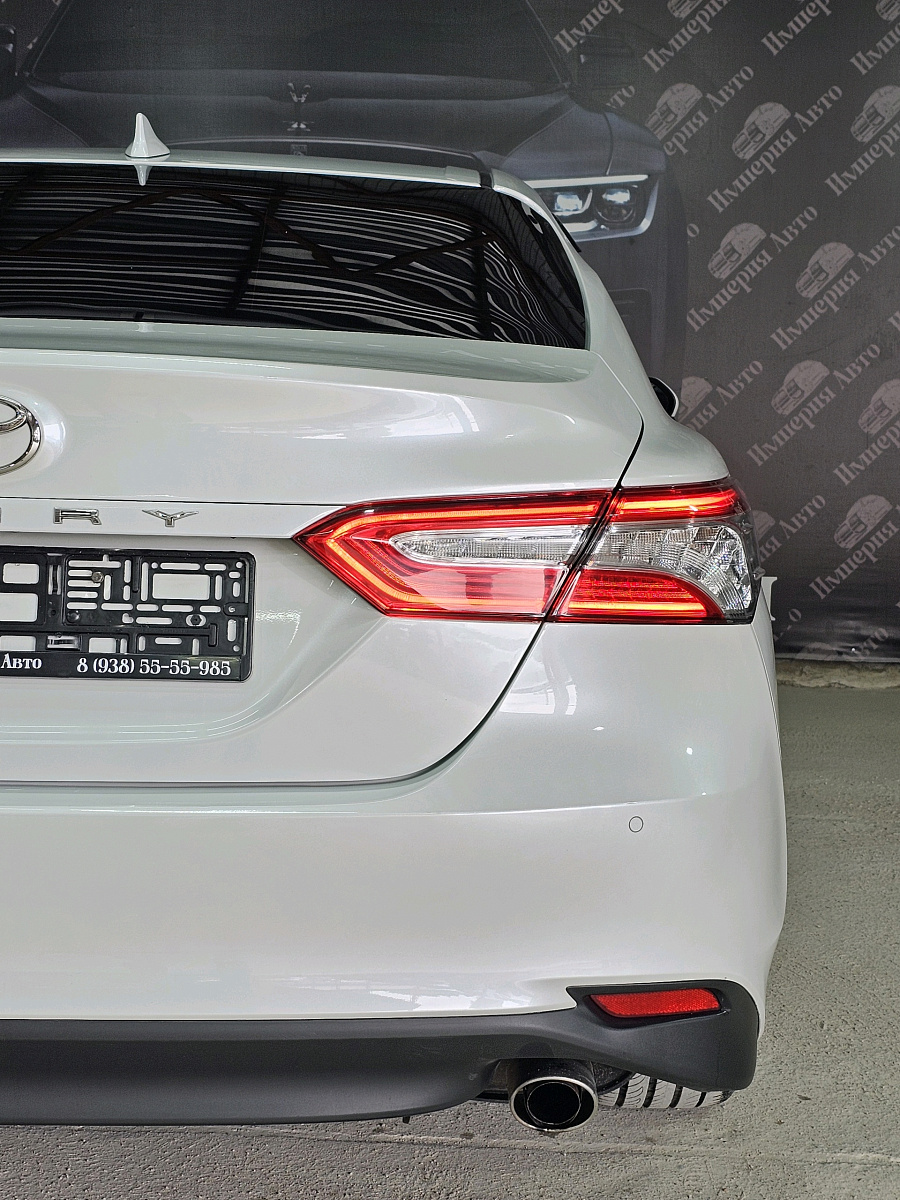 Toyota Camry, 2020г., передний привод, автомат