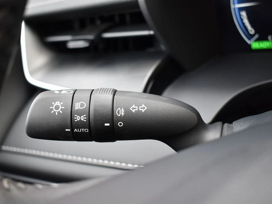 Toyota Camry, 2026г., передний привод, вариатор