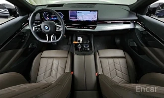 BMW 5 серии, 2024г, задний привод, автомат