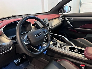 Geely Coolray, 2023г, передний привод, автомат